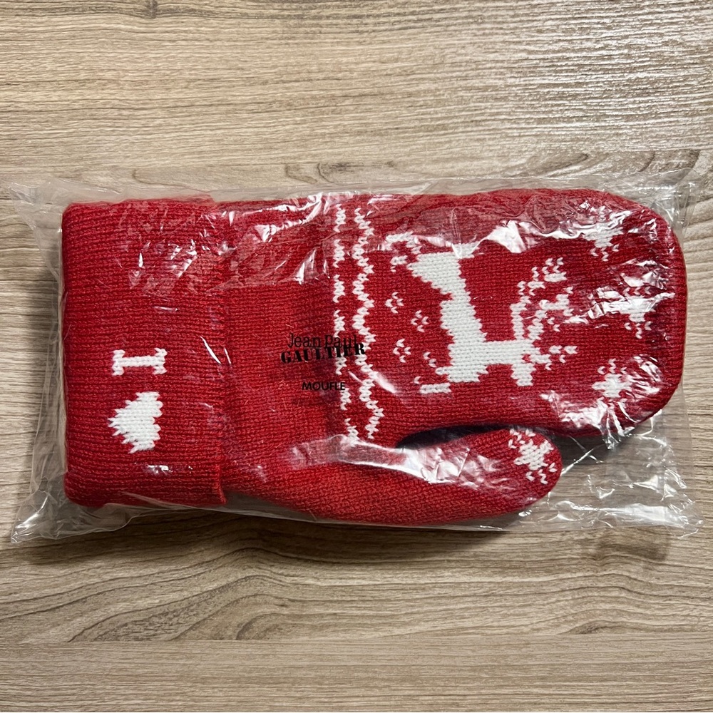 John Paul Gaultier Mittens Gloves Red Sweater Knit Reindeer Christmas
